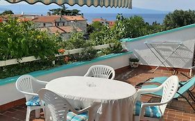 Apartments Ljuba I Mare