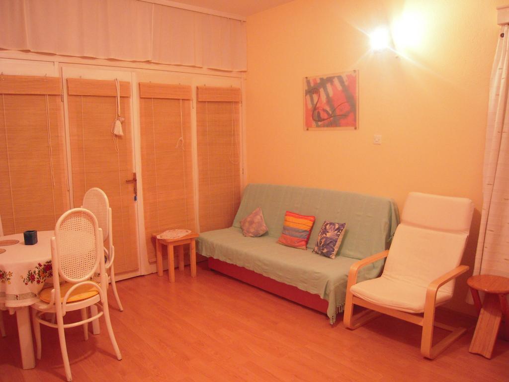 Apartments Ljuba I Mare Malinska Camera foto