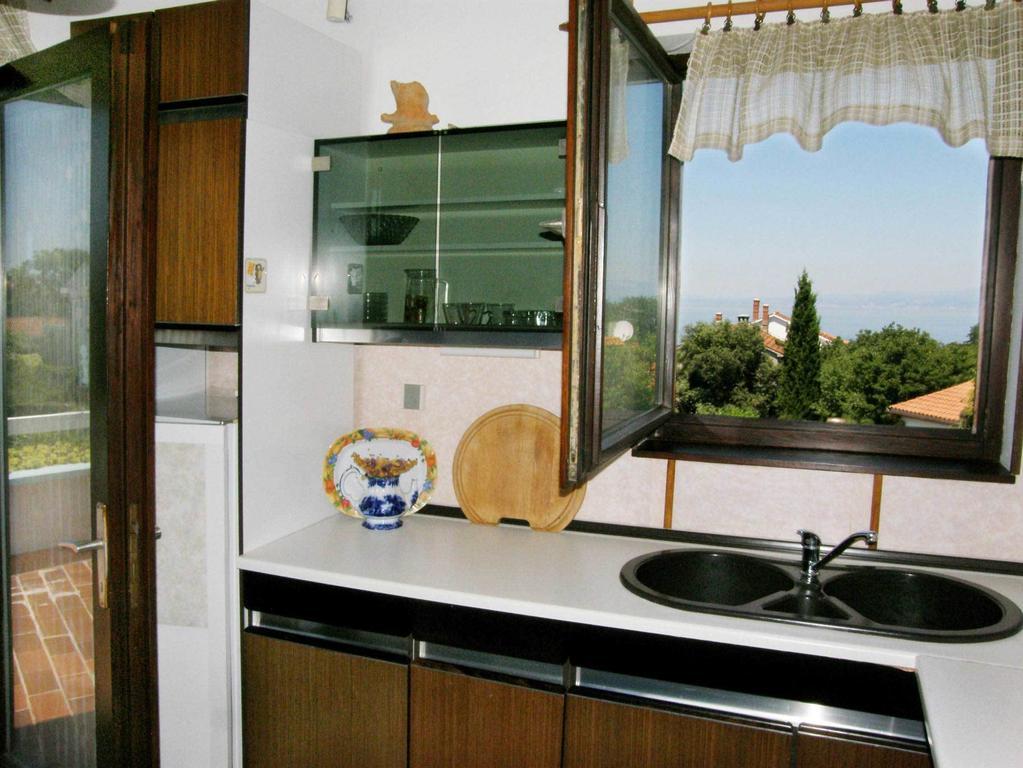 Apartments Ljuba I Mare Malinska Camera foto